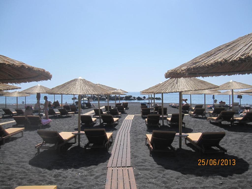 Villa Gambas Beach Studios Καμάρι Εξωτερικό φωτογραφία