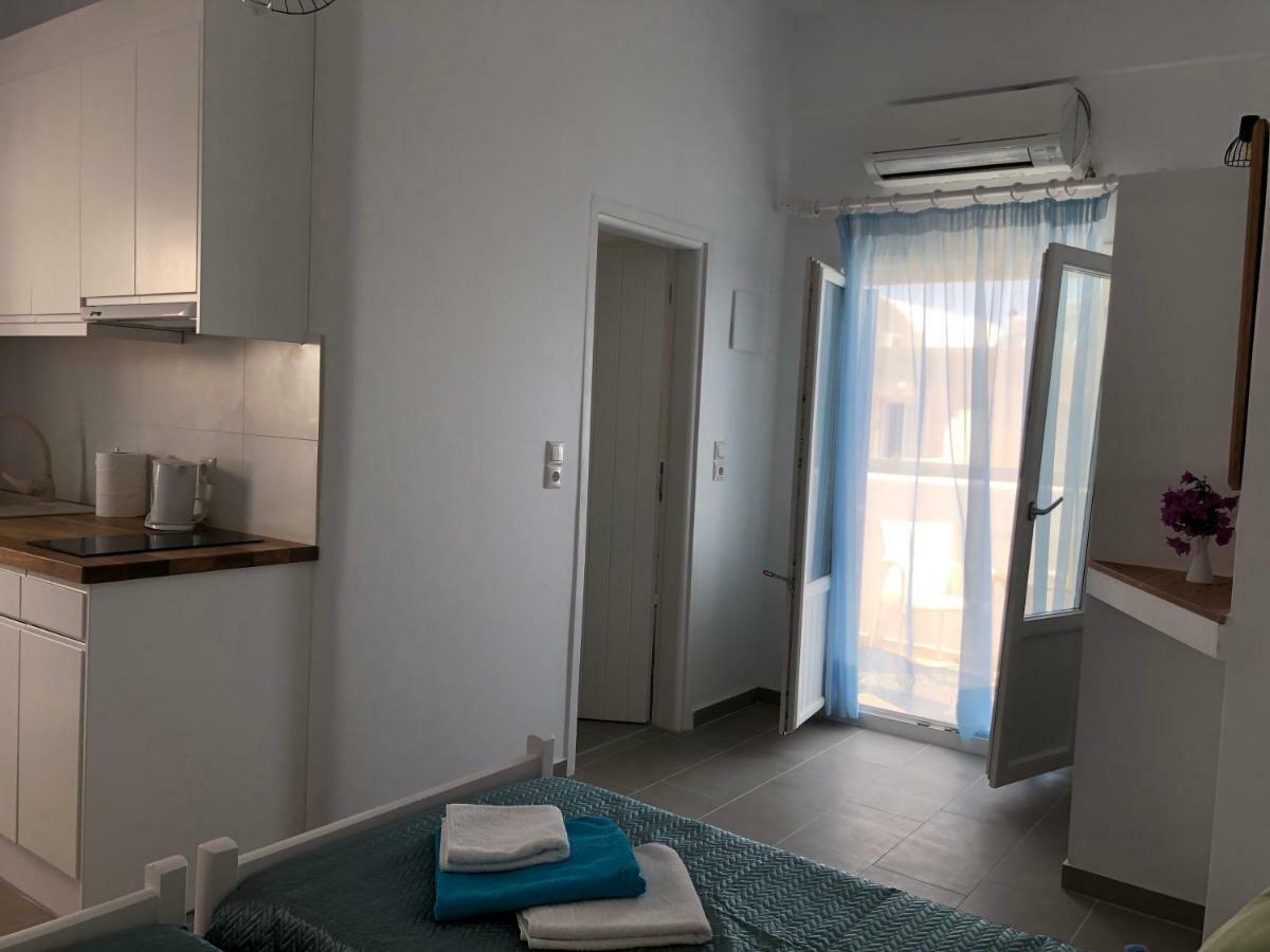 Villa Gambas Beach Studios Καμάρι Εξωτερικό φωτογραφία